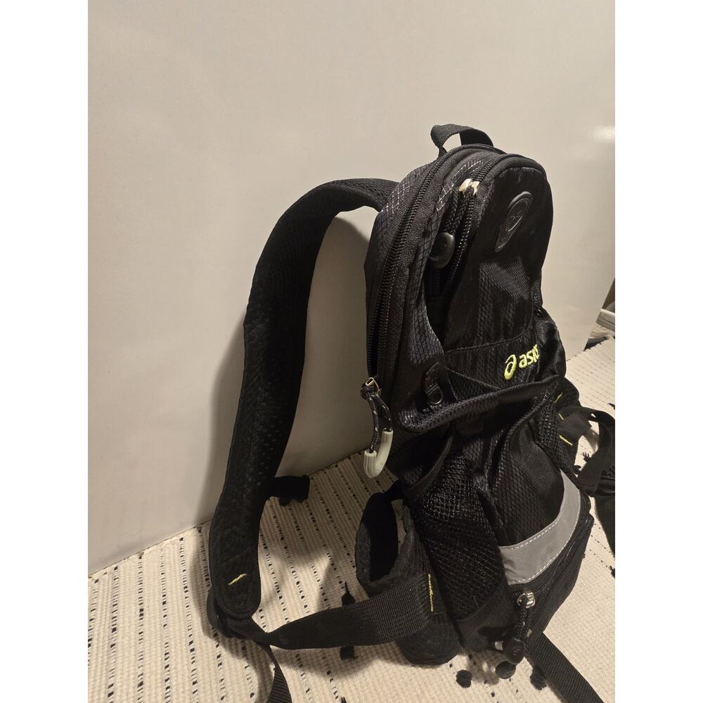 Asics Performance Run Hike Backpack Zip Padded Bl… - image 4